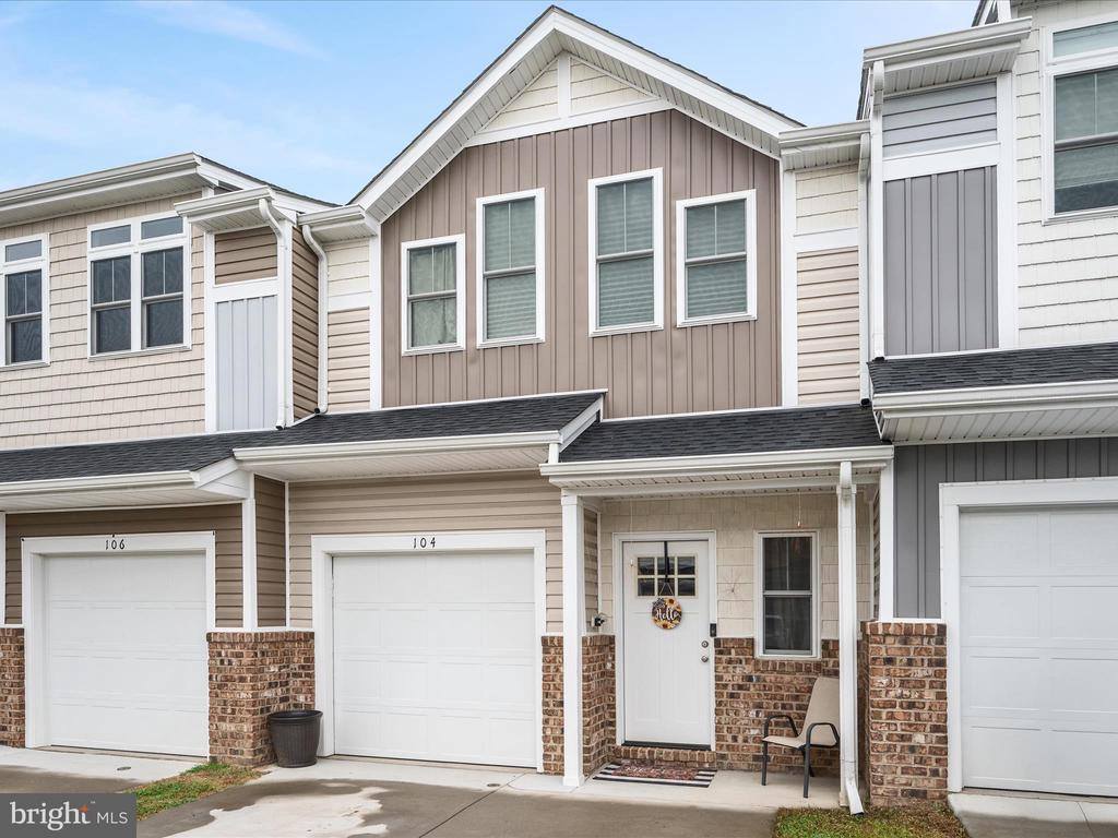104 Stella Court, Stephens City, VA 22655