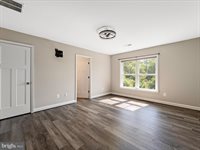 104 Stella Court, Stephens City, VA 22655