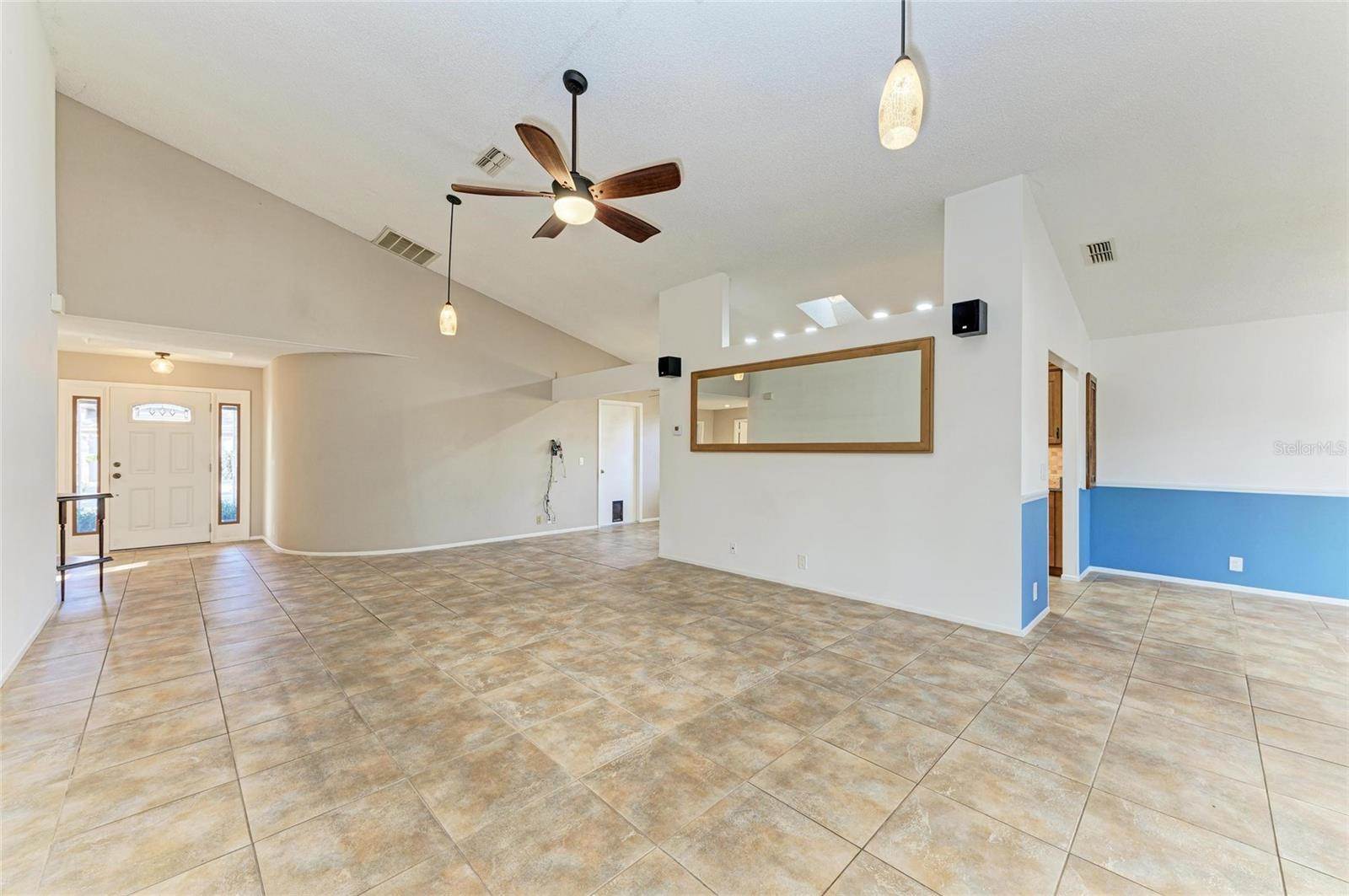 4920 82ND Place East, Sarasota, FL 34243