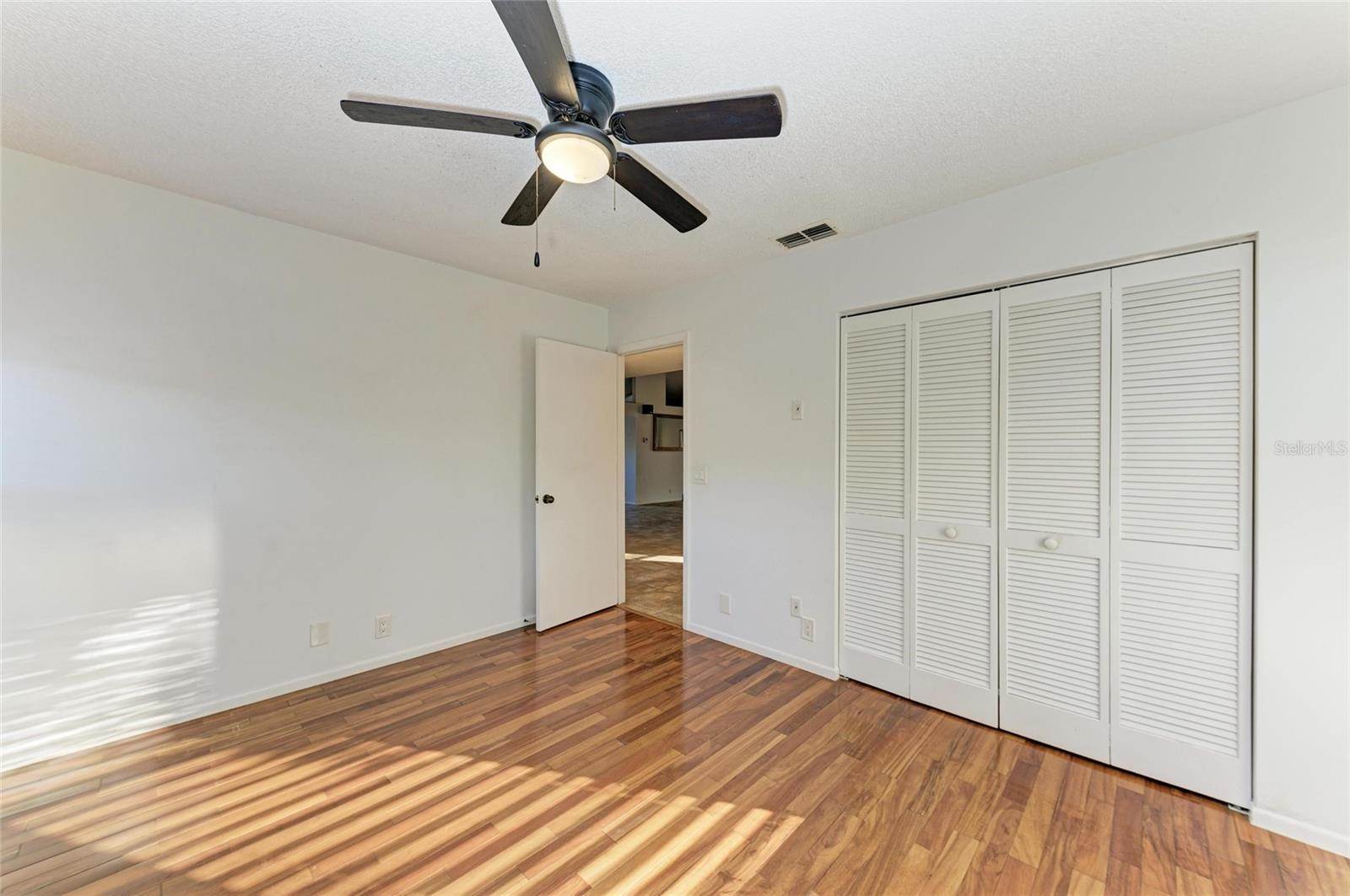 4920 82ND Place East, Sarasota, FL 34243