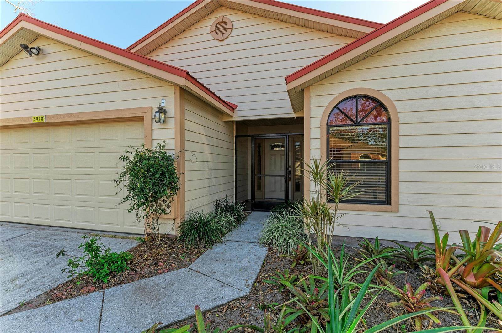 4920 82ND Place East, Sarasota, FL 34243