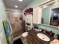 1130 Valley St, Minot, ND 58701