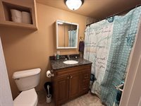 1130 Valley St, Minot, ND 58701