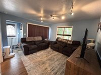 1130 Valley St, Minot, ND 58701