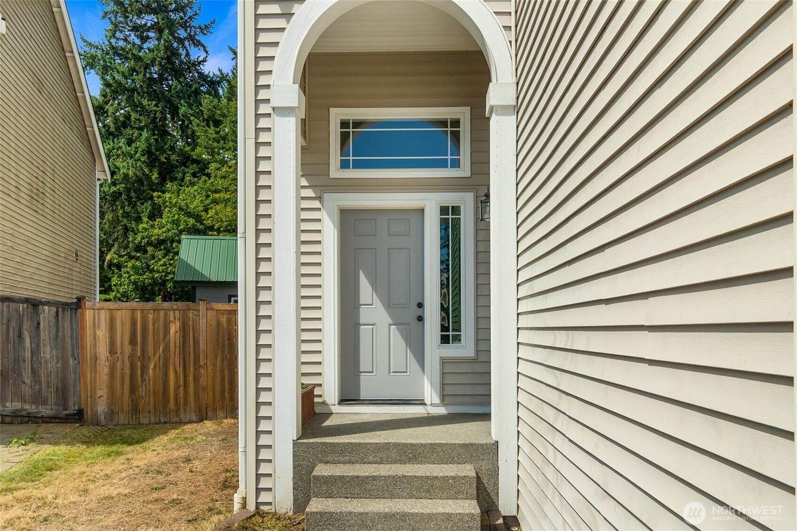 1827 100th Street Court South, Tacoma, WA 98444