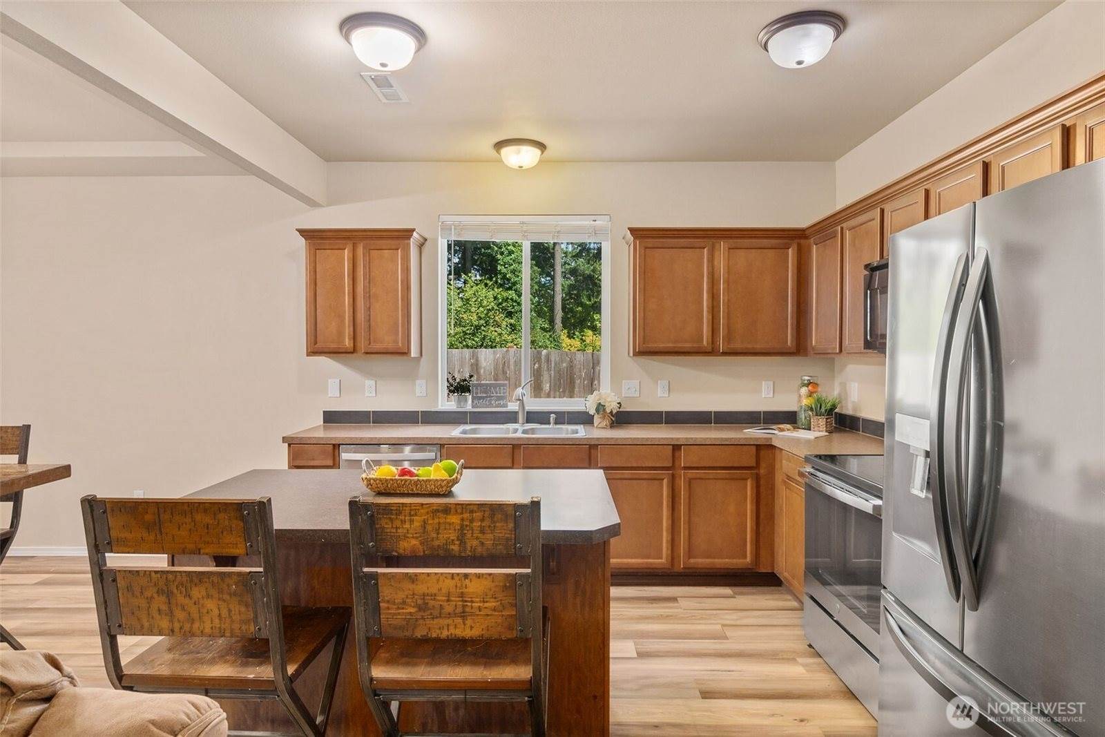 1827 100th Street Court South, Tacoma, WA 98444