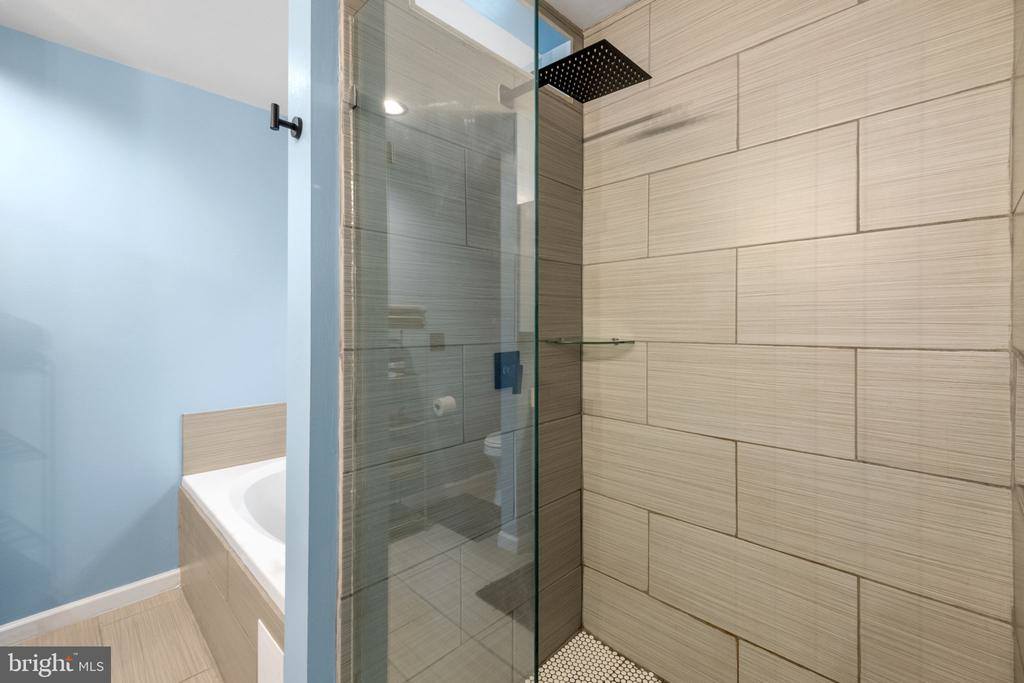 10 Quality Terrace, Martinsburg, WV 25403