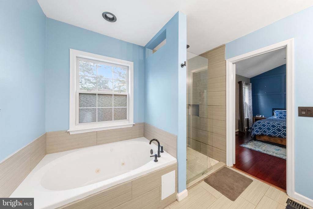 10 Quality Terrace, Martinsburg, WV 25403