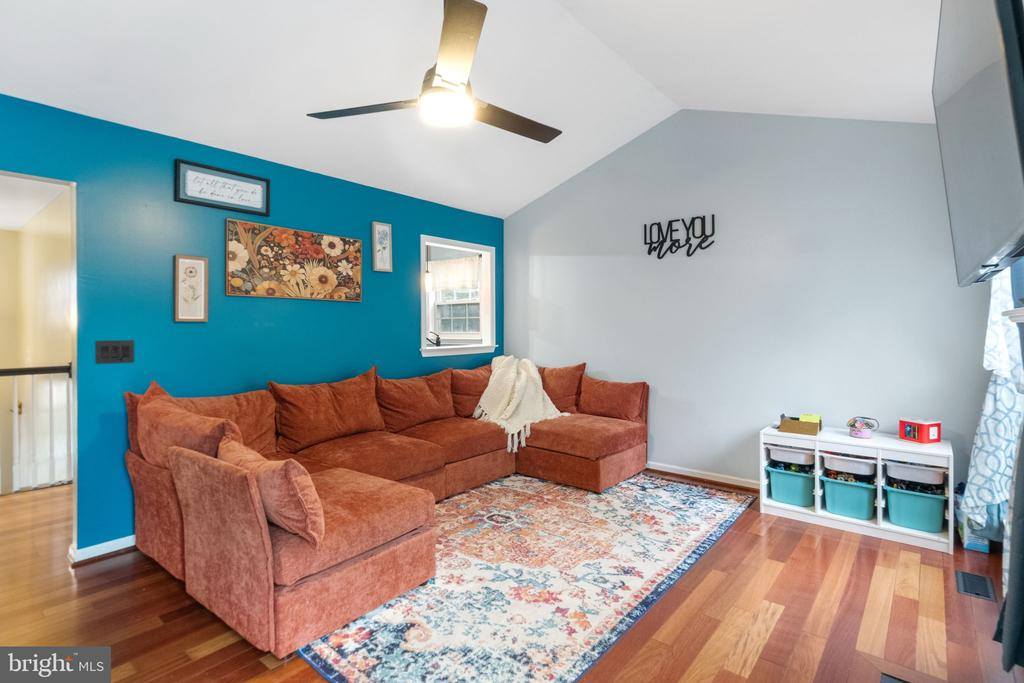 10 Quality Terrace, Martinsburg, WV 25403