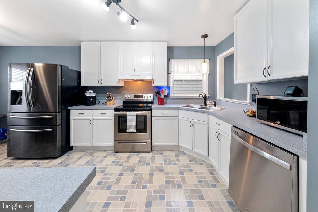 10 Quality Terrace, Martinsburg, WV 25403