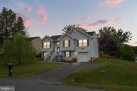 10 Quality Terrace, Martinsburg, WV 25403