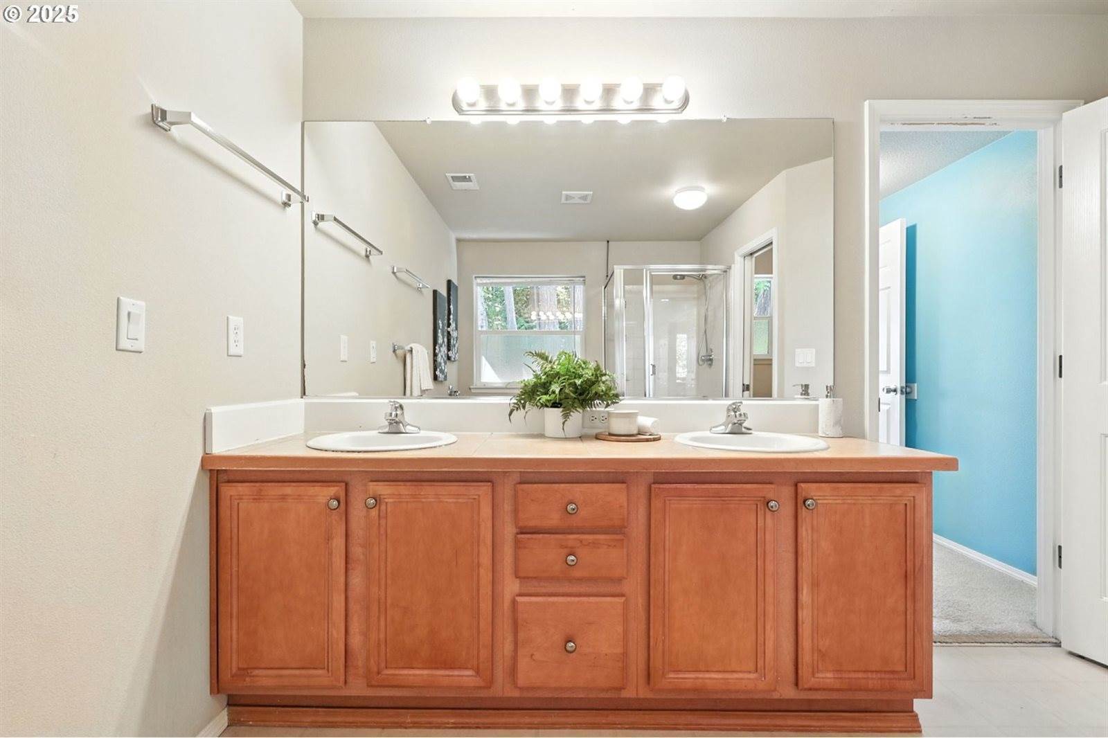 5200 NW 126TH Ter, Portland, OR 97229