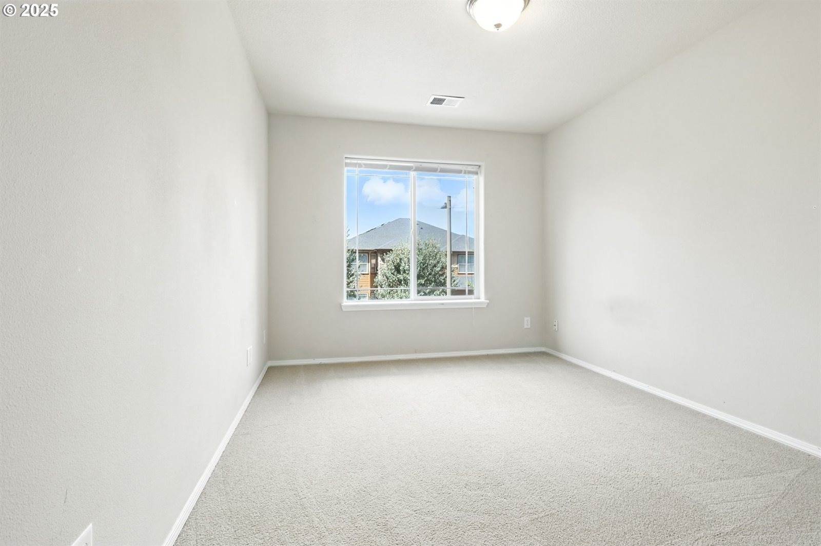 5200 NW 126TH Ter, Portland, OR 97229