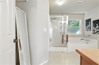 5200 NW 126TH Ter, Portland, OR 97229