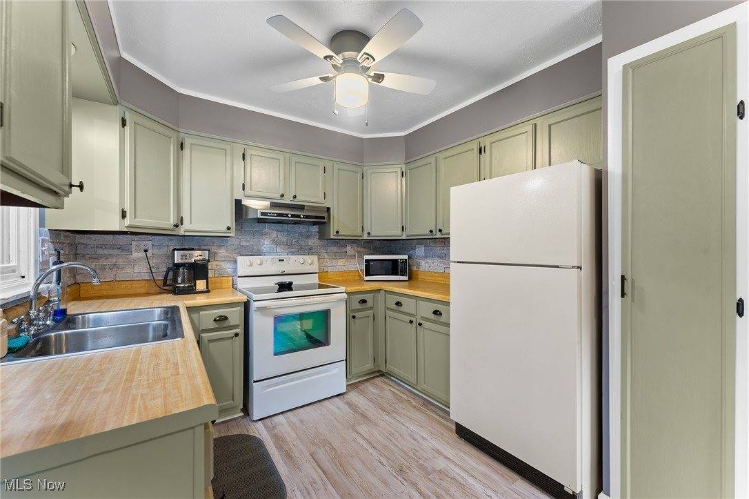 398 Bristol Champion Townline Road, Warren, OH 44481