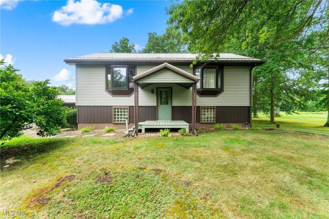 398 Bristol Champion Townline Road, Warren, OH 44481