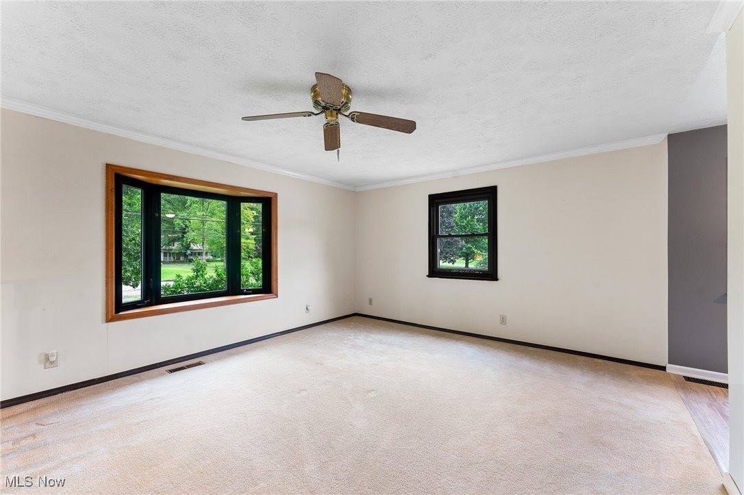 398 Bristol Champion Townline Road, Warren, OH 44481