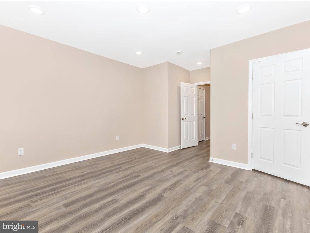 4820 Hayes Street NE, Washington, DC 20019