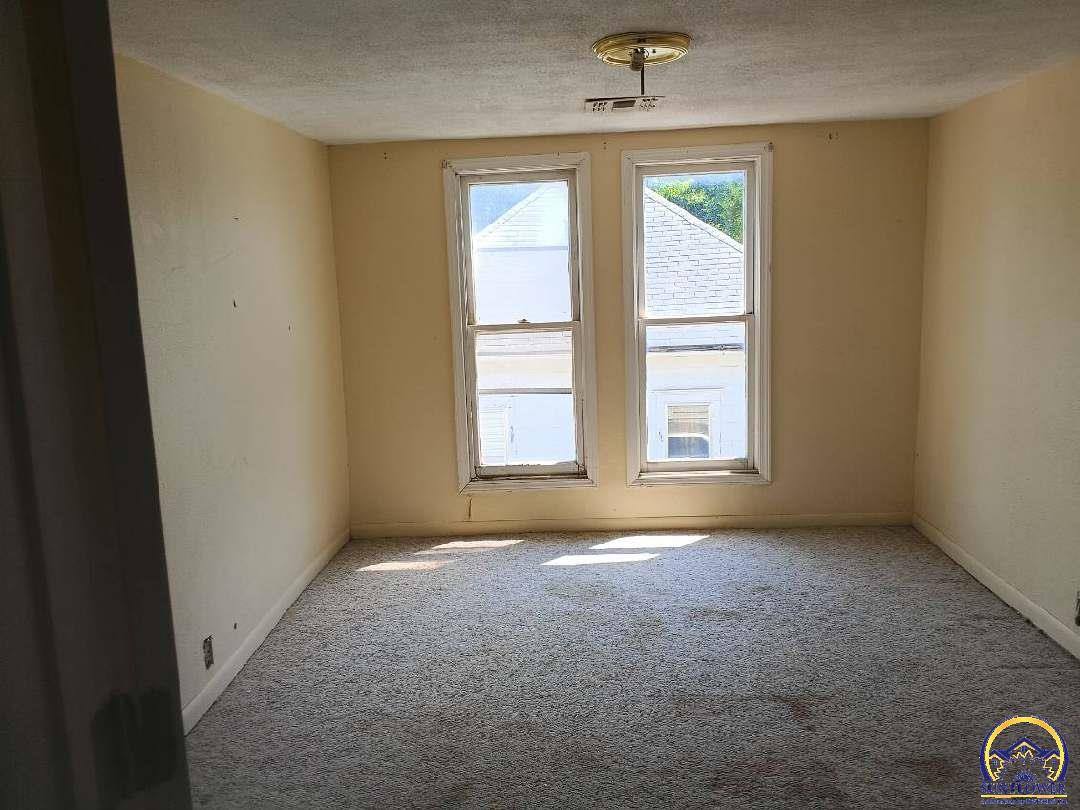 110 South 13th ST, Herington, KS 67449