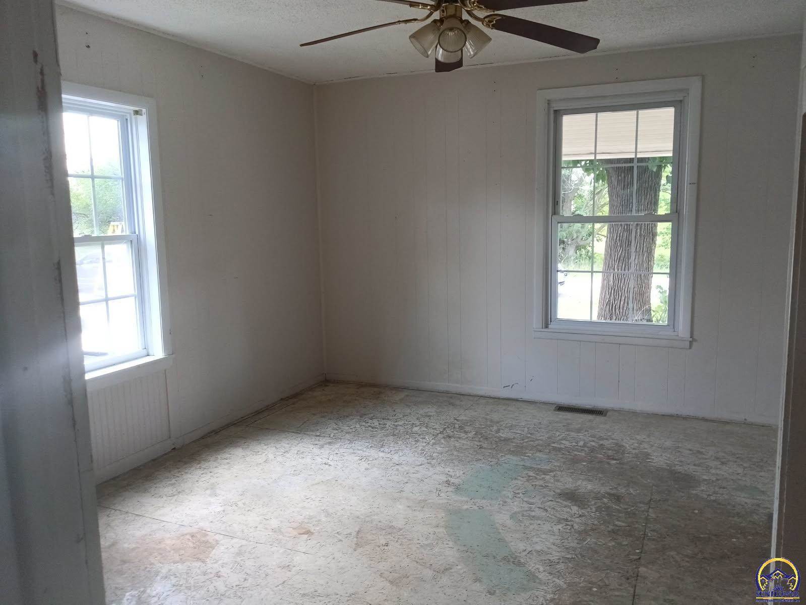 110 South 13th ST, Herington, KS 67449