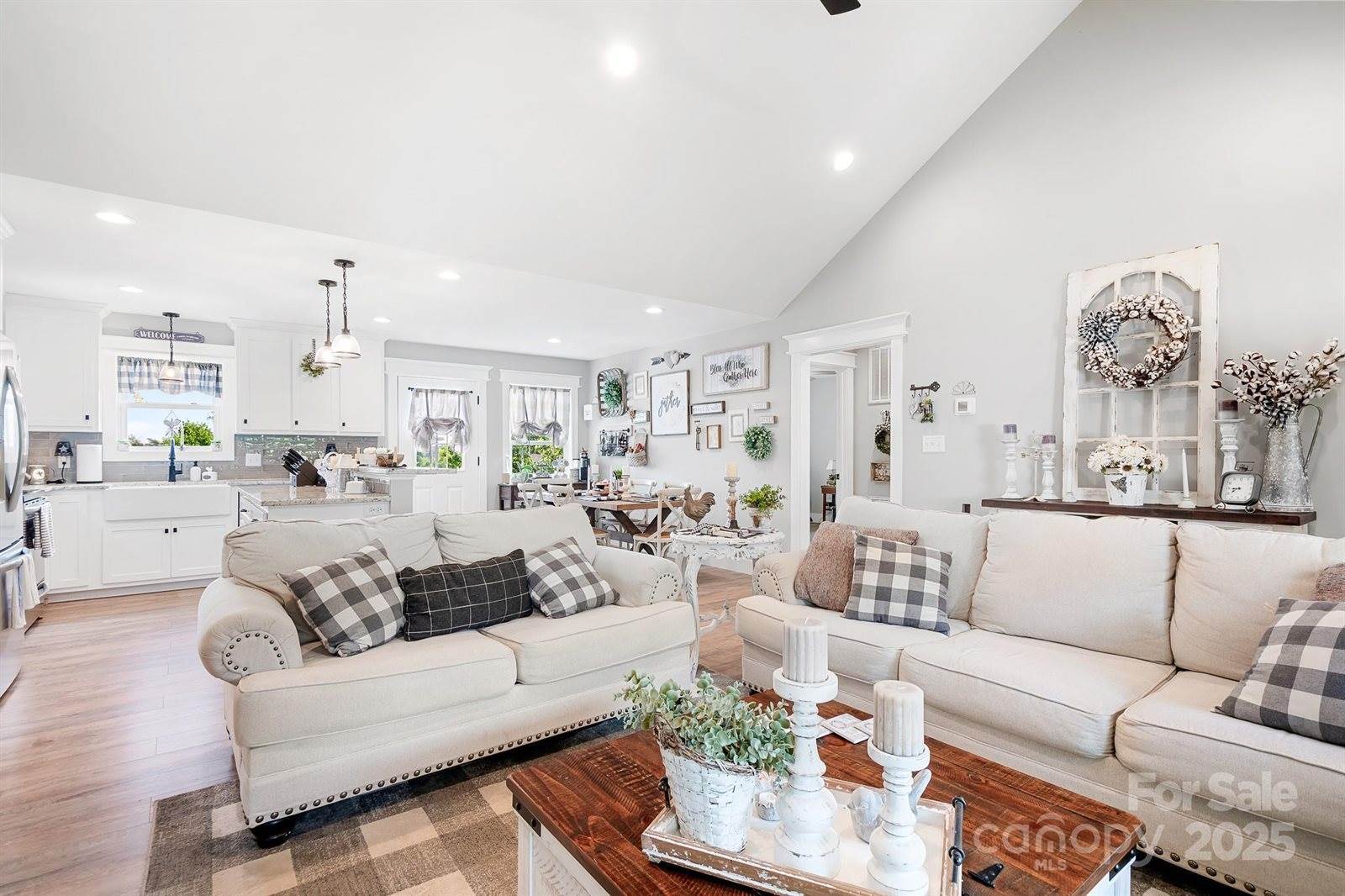 241 C I Chapman Court, Taylorsville, NC 28681