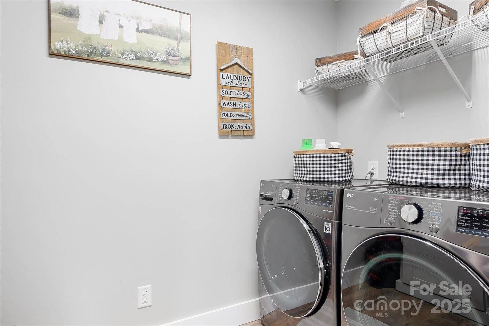 241 C I Chapman Court, Taylorsville, NC 28681