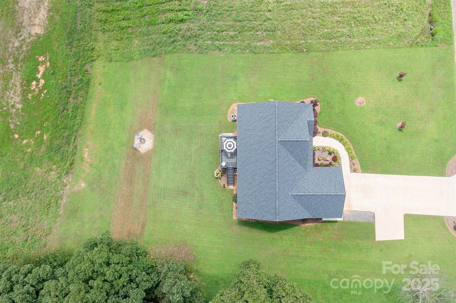 241 C I Chapman Court, Taylorsville, NC 28681