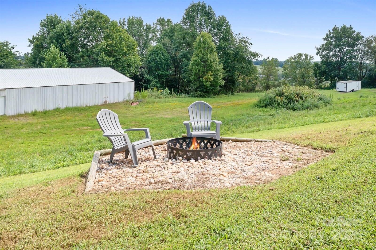 241 C I Chapman Court, Taylorsville, NC 28681