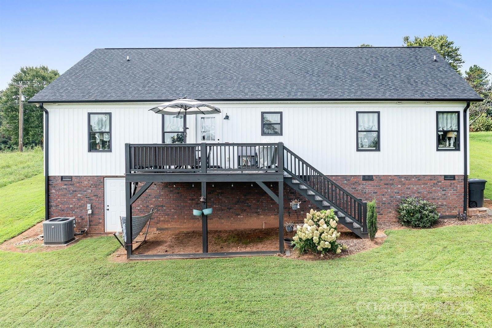 241 C I Chapman Court, Taylorsville, NC 28681