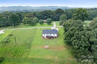 241 C I Chapman Court, Taylorsville, NC 28681