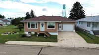 207 Roosevelt Avenue, Underwood, ND 58576