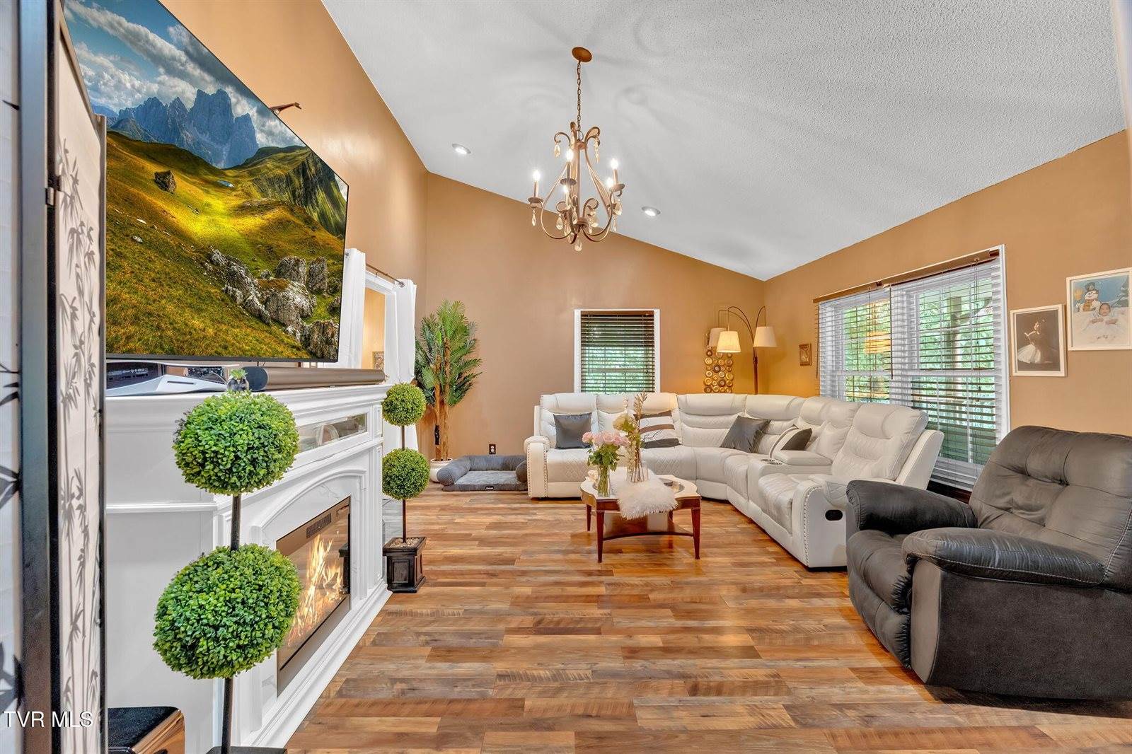 1830 Bristol Highway, Watauga, TN 37694