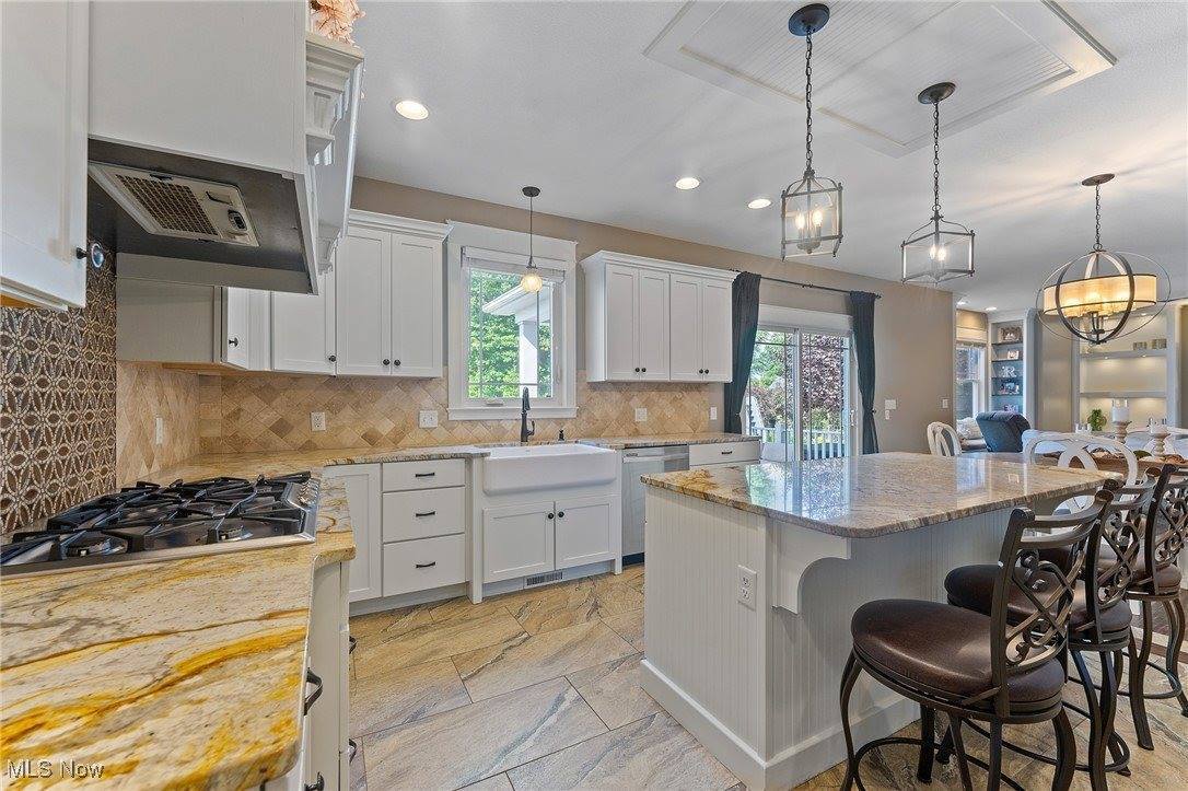 1285 Fox Den Trail, Canfield, OH 44406