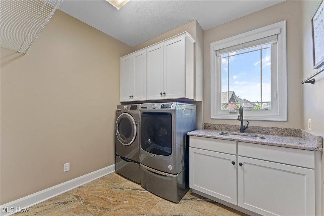 1285 Fox Den Trail, Canfield, OH 44406