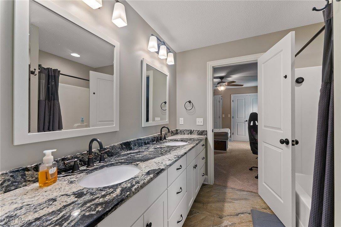 1285 Fox Den Trail, Canfield, OH 44406