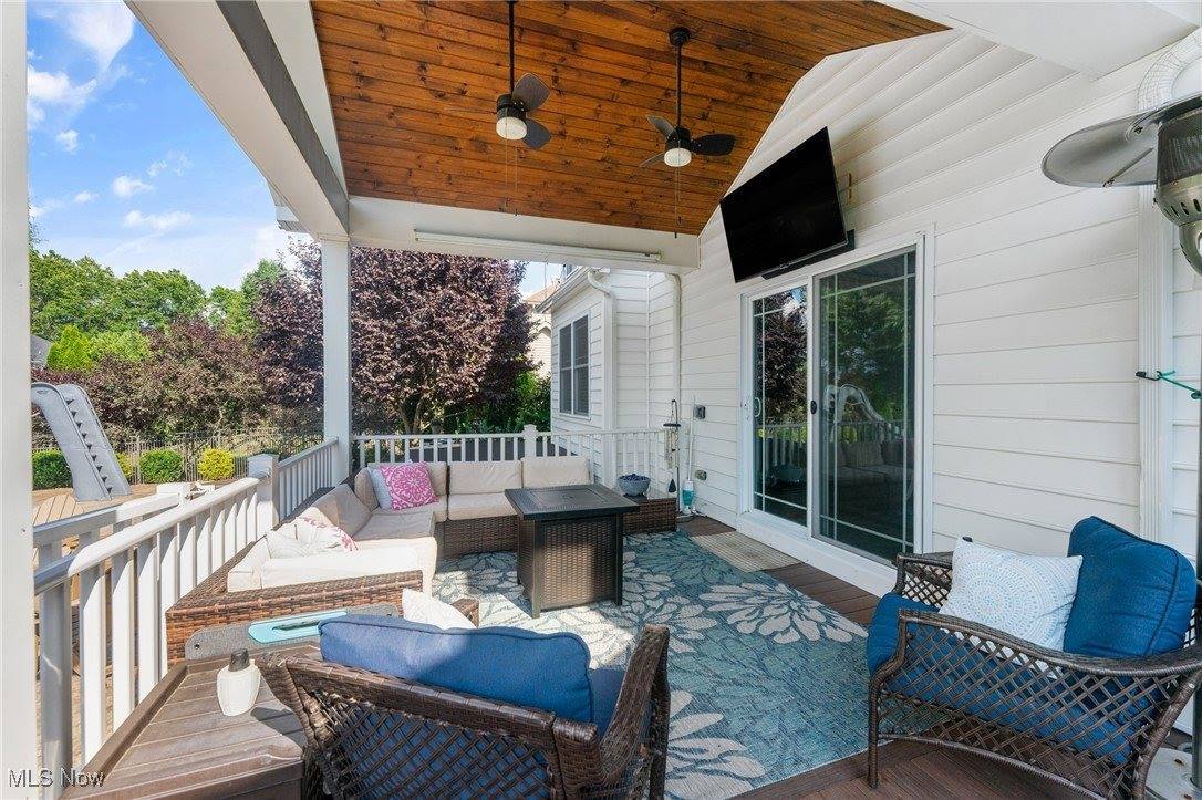 1285 Fox Den Trail, Canfield, OH 44406