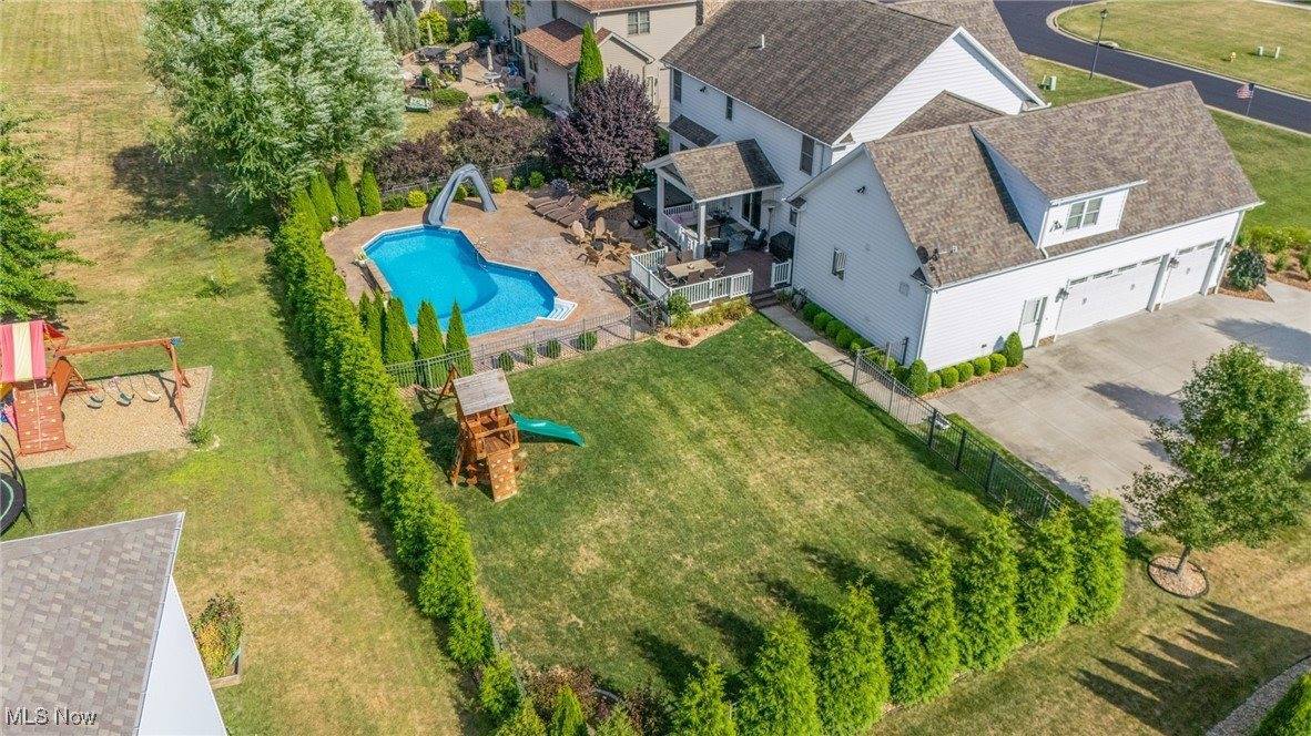 1285 Fox Den Trail, Canfield, OH 44406