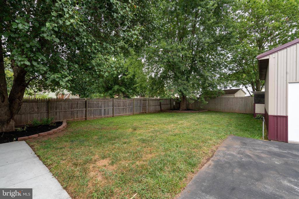 2 Zephyr Court, Taneytown, MD 21787