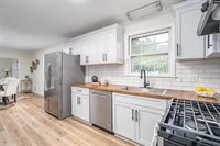 212 Alexandria, West Columbia, SC 29169