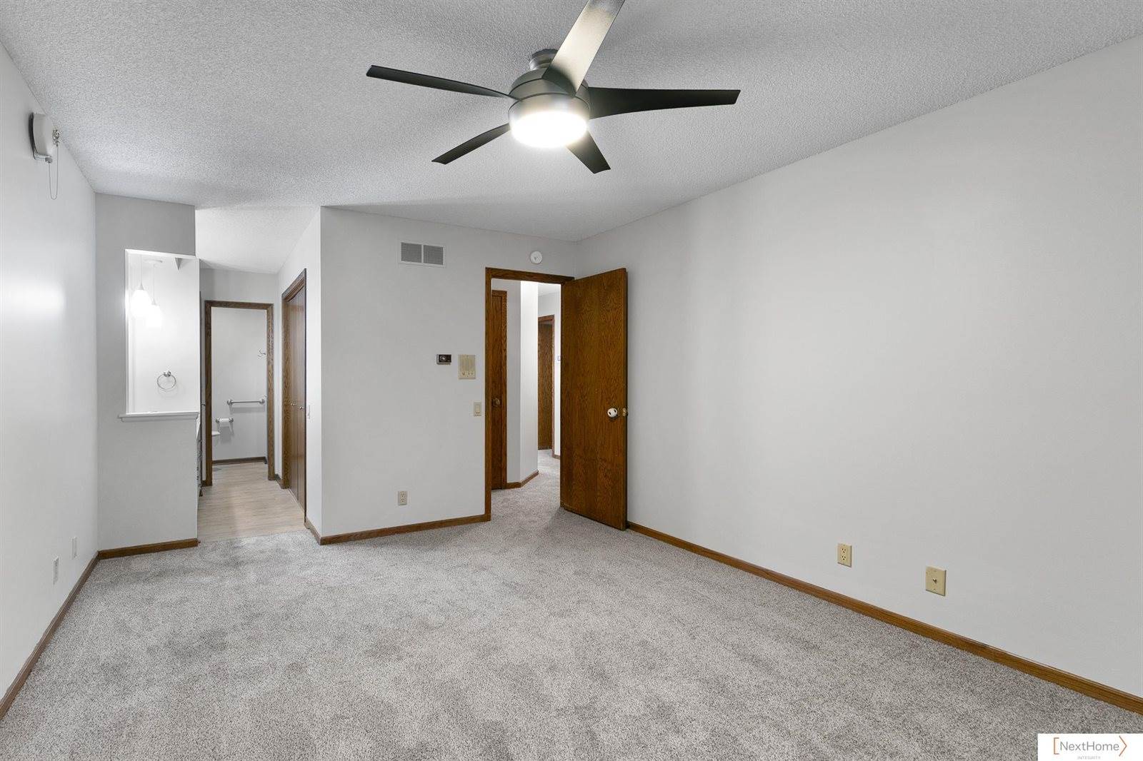 8231 Hickory Lane, Lincoln, NE 68510