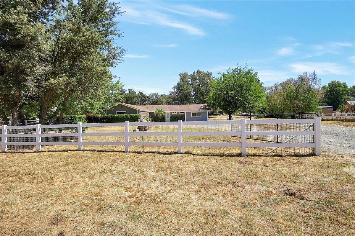 10500 Devonshire Circle, Penn Valley, CA 95946