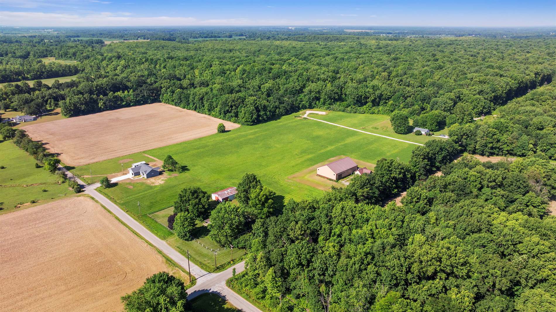 4201 E oregon Church Road, Terre Haute, IN 47802