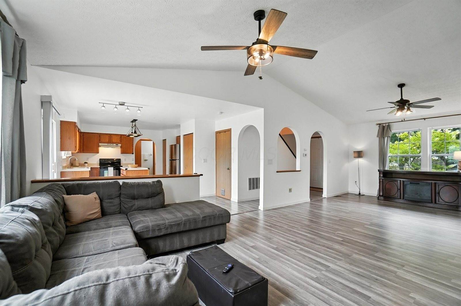 103 Kettering Bend, Delaware, OH 43015