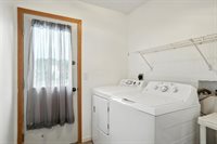 103 Kettering Bend, Delaware, OH 43015