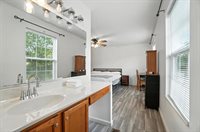 103 Kettering Bend, Delaware, OH 43015