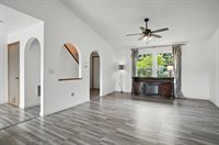 103 Kettering Bend, Delaware, OH 43015