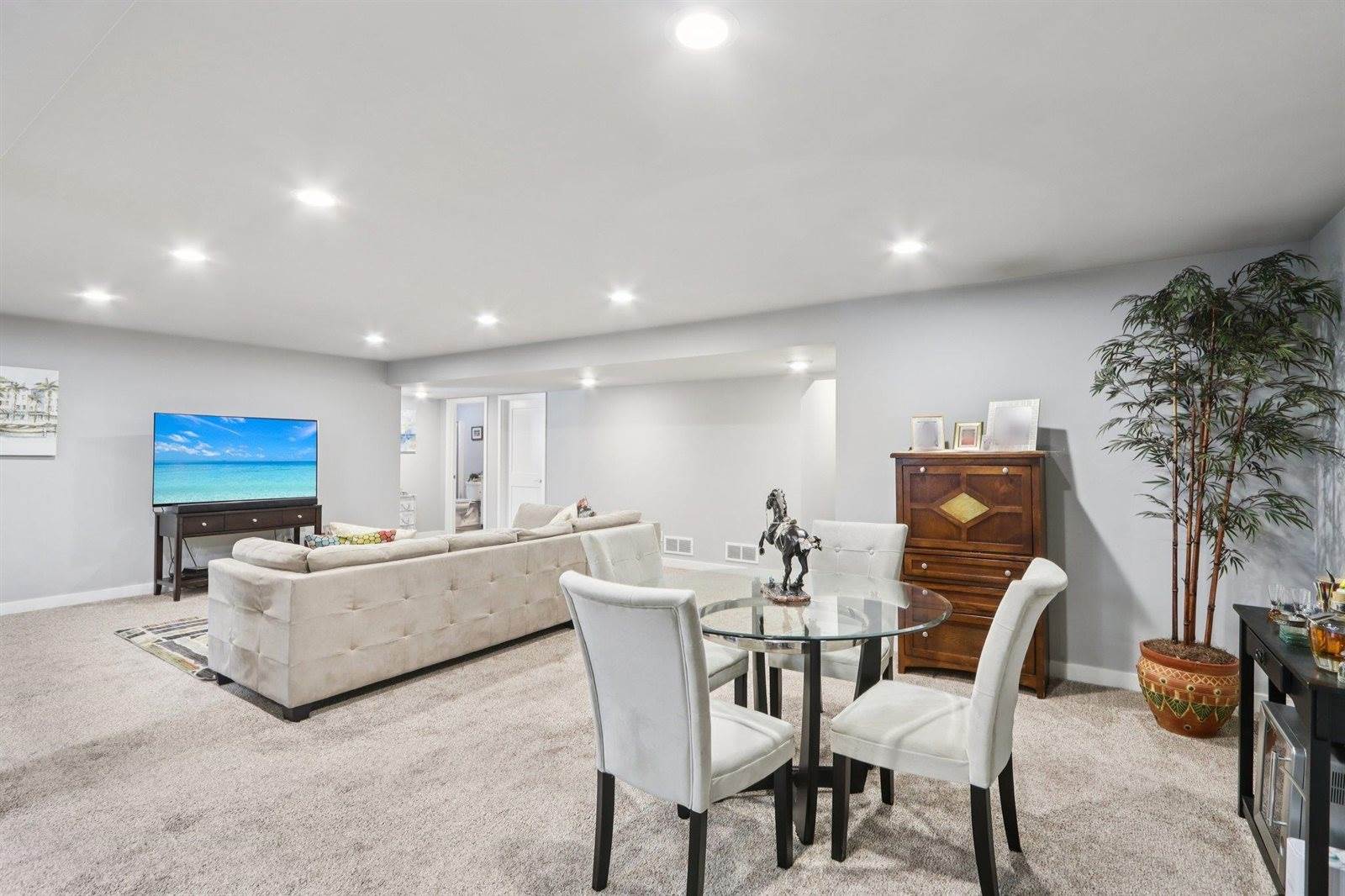 6890 Tuscan Ridge, Deforest, WI 53532