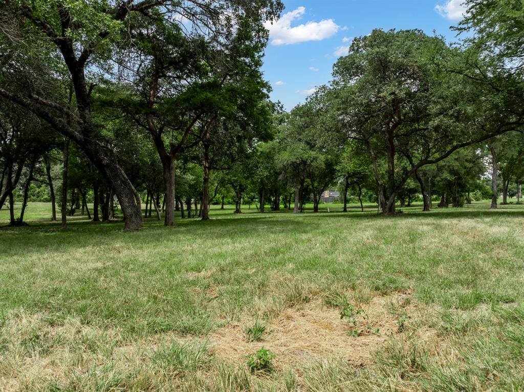18 Ritchie Road, Woodway, TX 76712