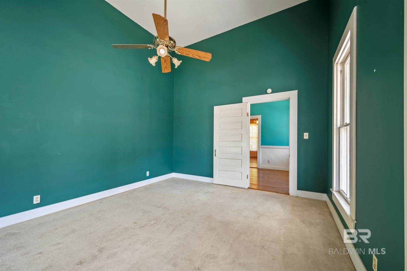 60 Bigger Street, Monroeville, AL 36460