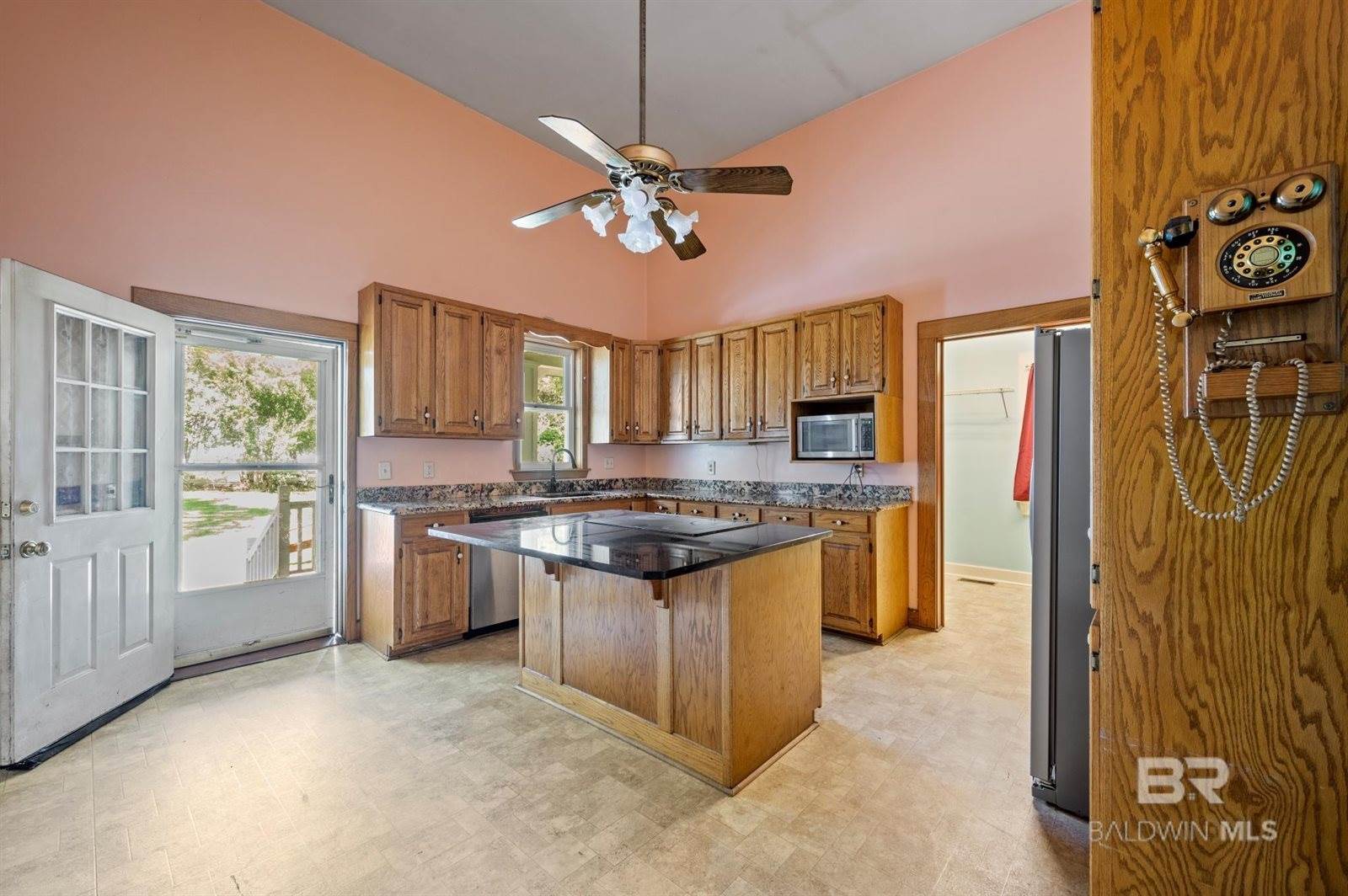 60 Bigger Street, Monroeville, AL 36460